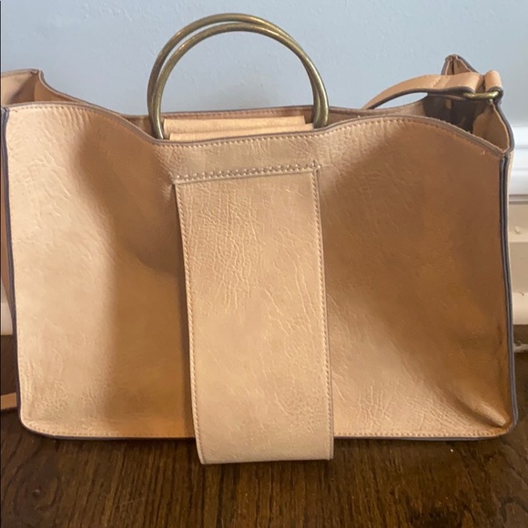 Universal Thread Purse - Picture 4 of 5